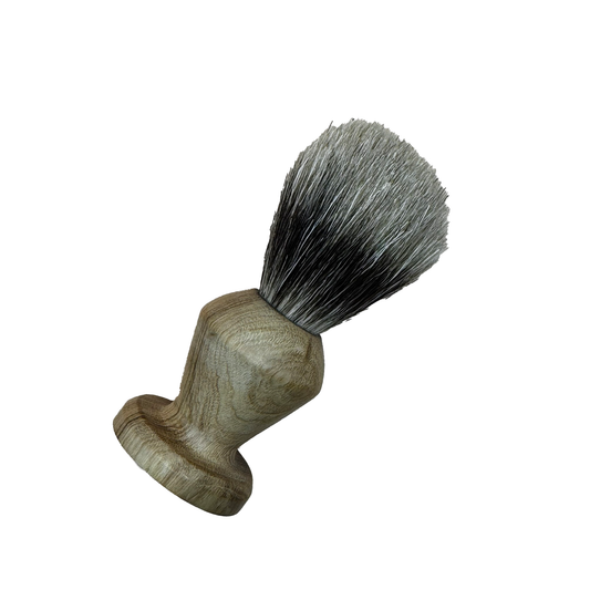 Shaving Brush in Black Maire